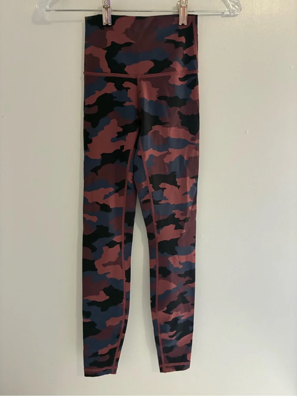 Lululemon Women’s Camo Wunder Under Leggings SZ 0